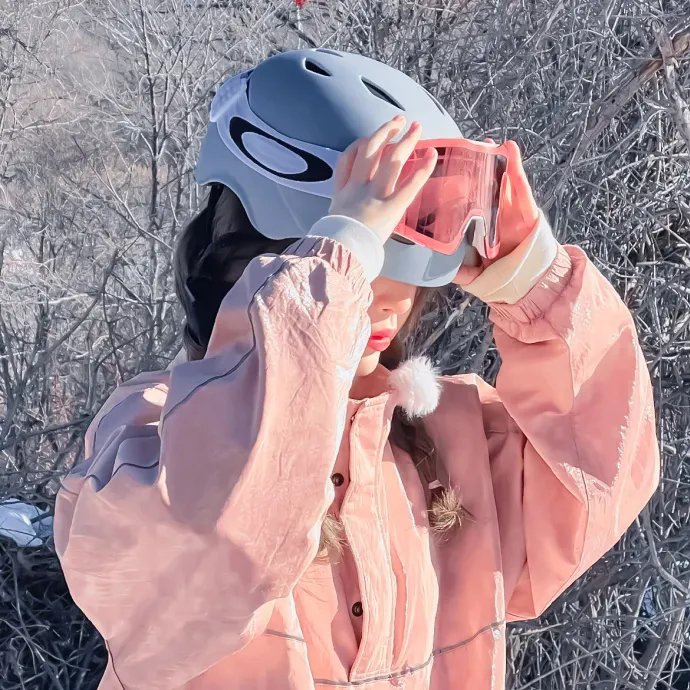 列夫·朗道：诺拉与母亲